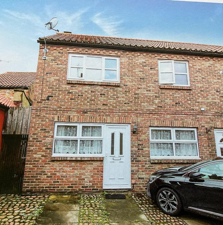 Modern 2 Bedroom Ground Floor Apartment With Parking Ripon City Centre Eksteriør billede
